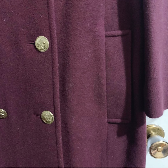 London Fog size 10 petite plum double-breasted peacoat - gorgeous gold buttons - Picture 10 of 10